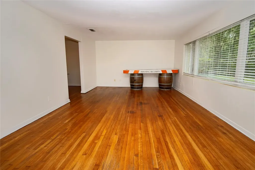 2910 SW 1st Avenue Gainesville FL 32607