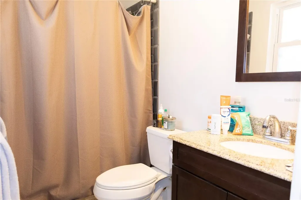 2910 SW 1st Avenue Gainesville FL 32607
