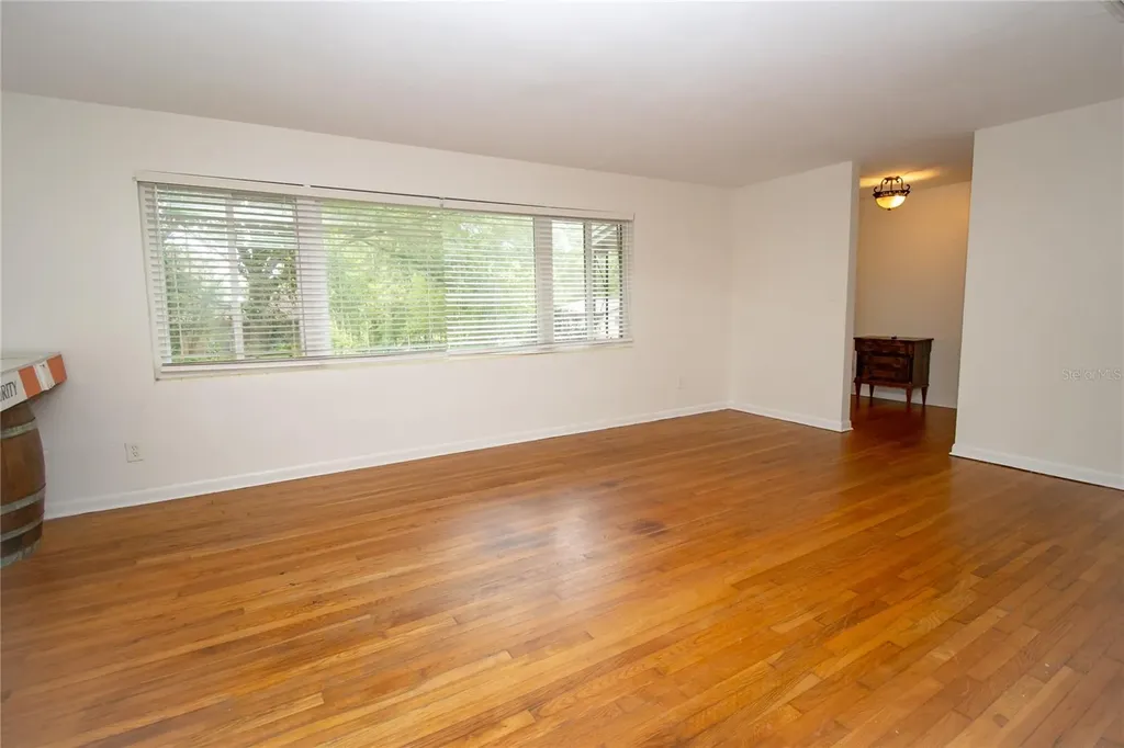2910 SW 1st Avenue Gainesville FL 32607