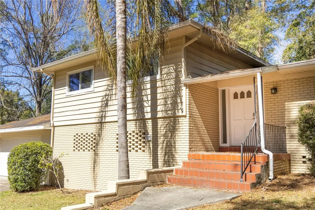 2910 SW 1st Avenue Gainesville FL 32607