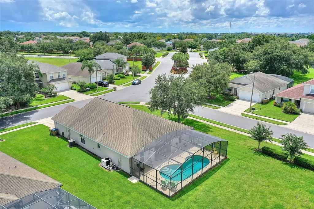 2705 Prestwick Lane Kissimmee FL 34744