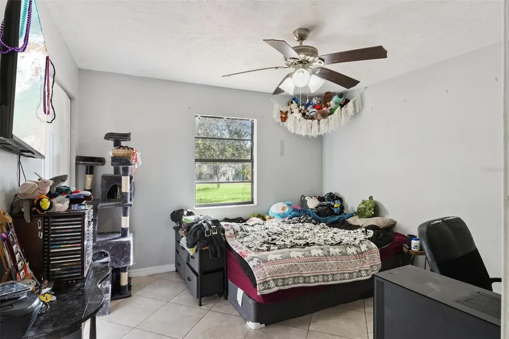 4250 Valencia Drive Indian Lake Estates FL 33855
