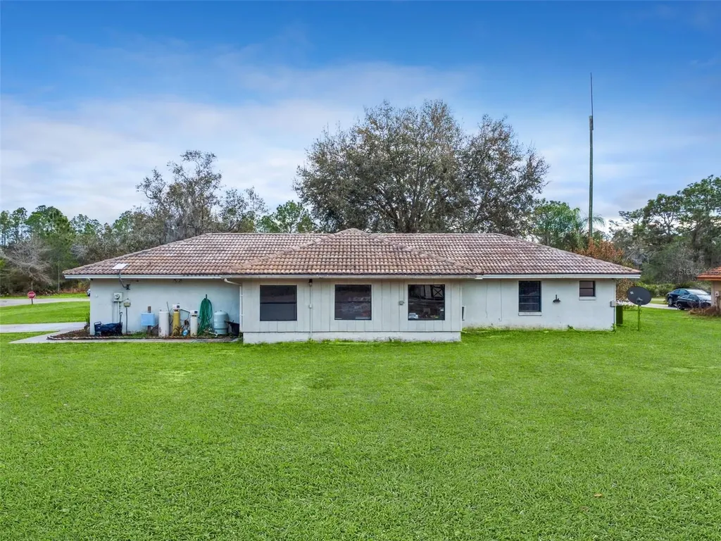 4250 Valencia Drive Indian Lake Estates FL 33855