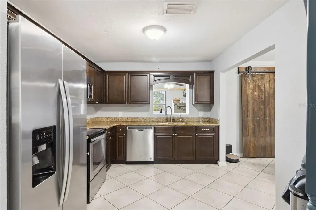 4250 Valencia Drive Indian Lake Estates FL 33855