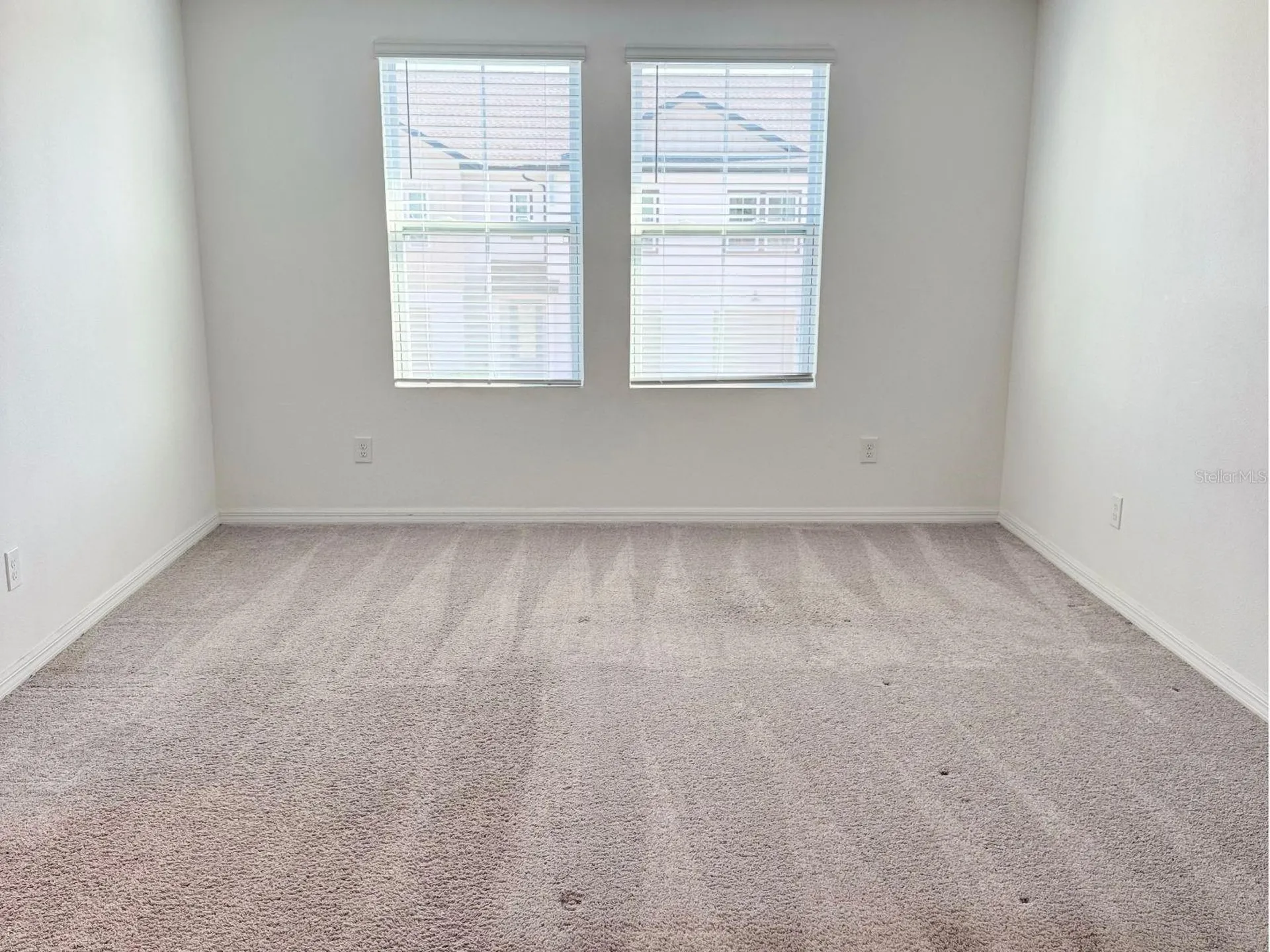 1613 Pelican Drive Davenport FL 33896