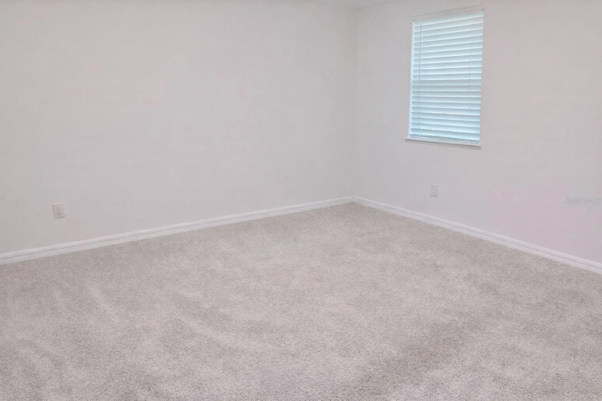 1613 Pelican Drive Davenport FL 33896