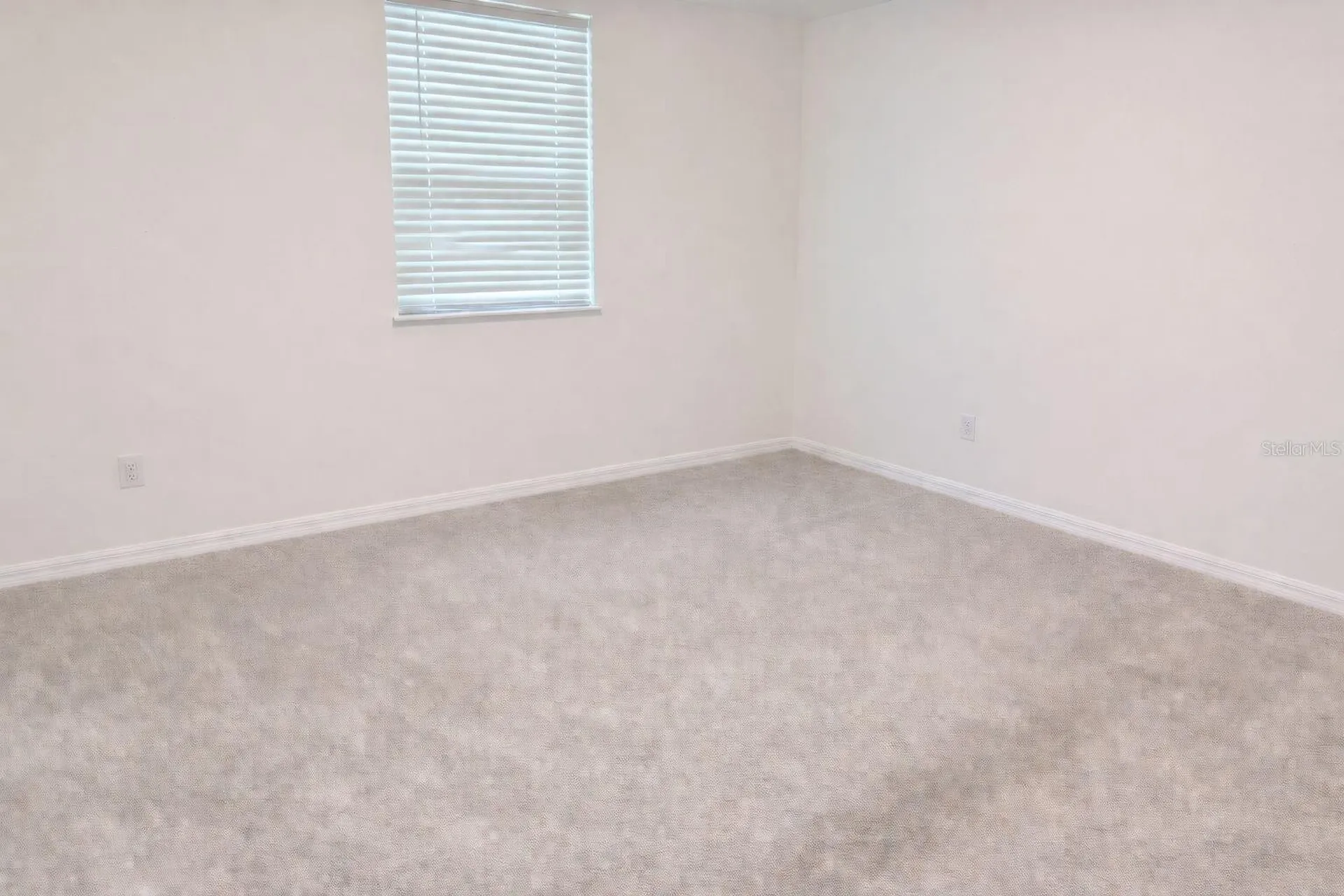 1613 Pelican Drive Davenport FL 33896