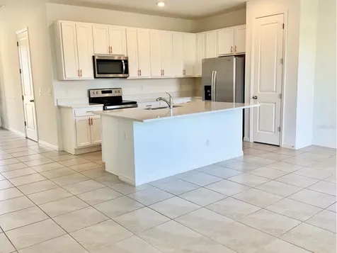 1613 Pelican Drive Davenport FL 33896