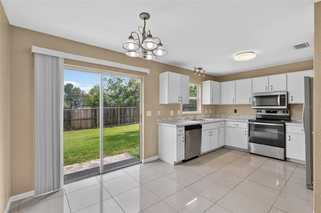 4240 SE 134th Place Belleview FL 34420