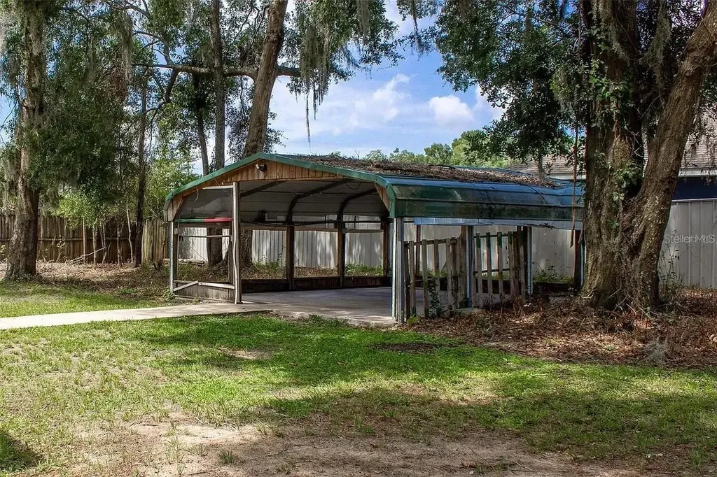 4240 SE 134th Place Belleview FL 34420