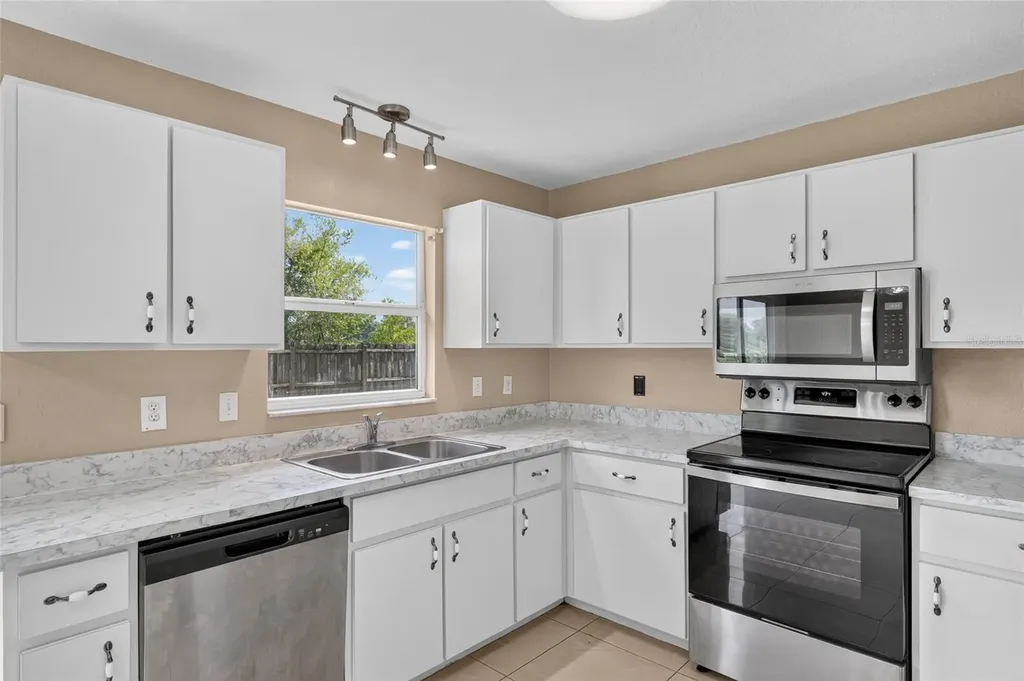 4240 SE 134th Place Belleview FL 34420