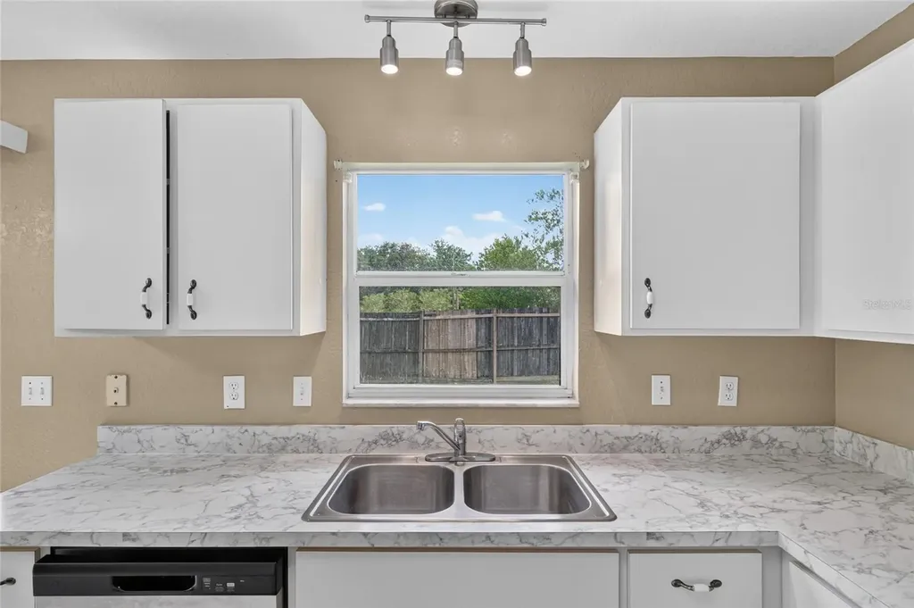 4240 SE 134th Place Belleview FL 34420