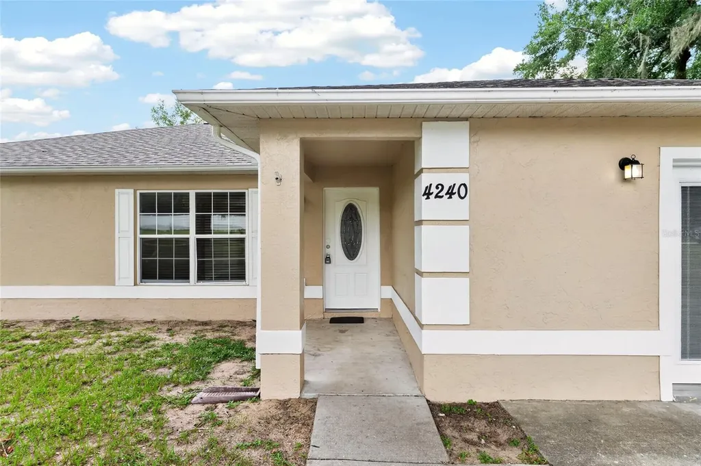 4240 SE 134th Place Belleview FL 34420