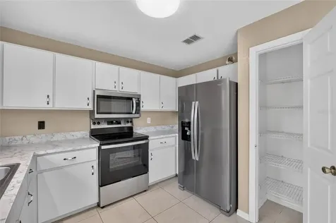 4240 SE 134th Place Belleview FL 34420