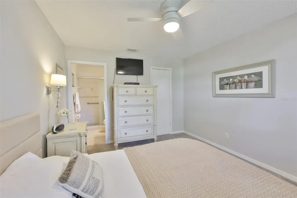 2009 Halmrock Place Sun City Center FL 33573