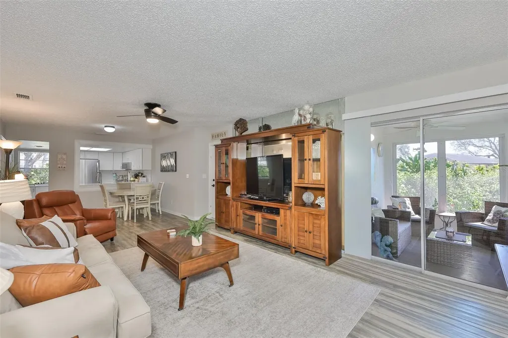 2009 Halmrock Place Sun City Center FL 33573