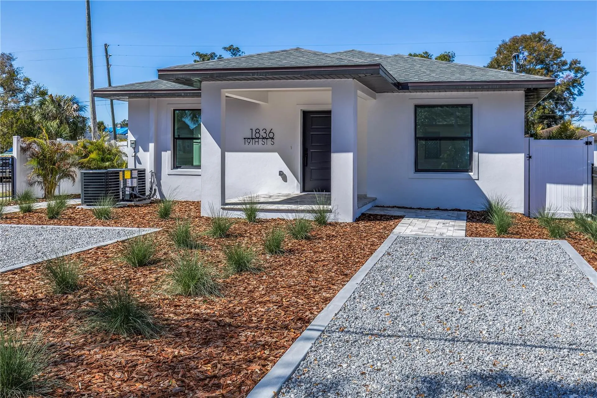 1834/1836 19th Street S St Petersburg FL 33712
