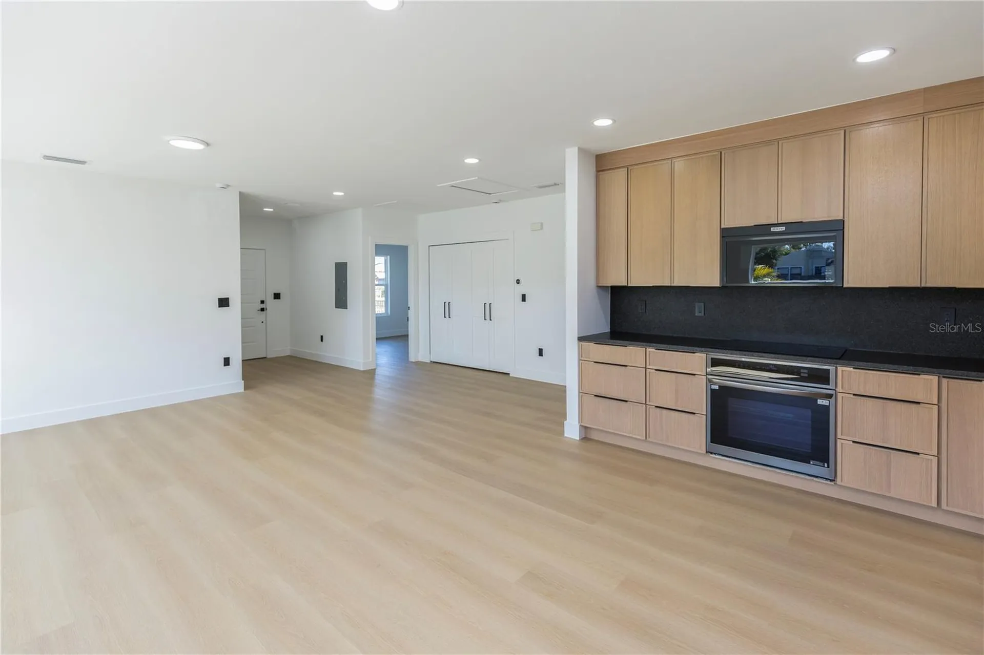 1834/1836 19th Street S St Petersburg FL 33712