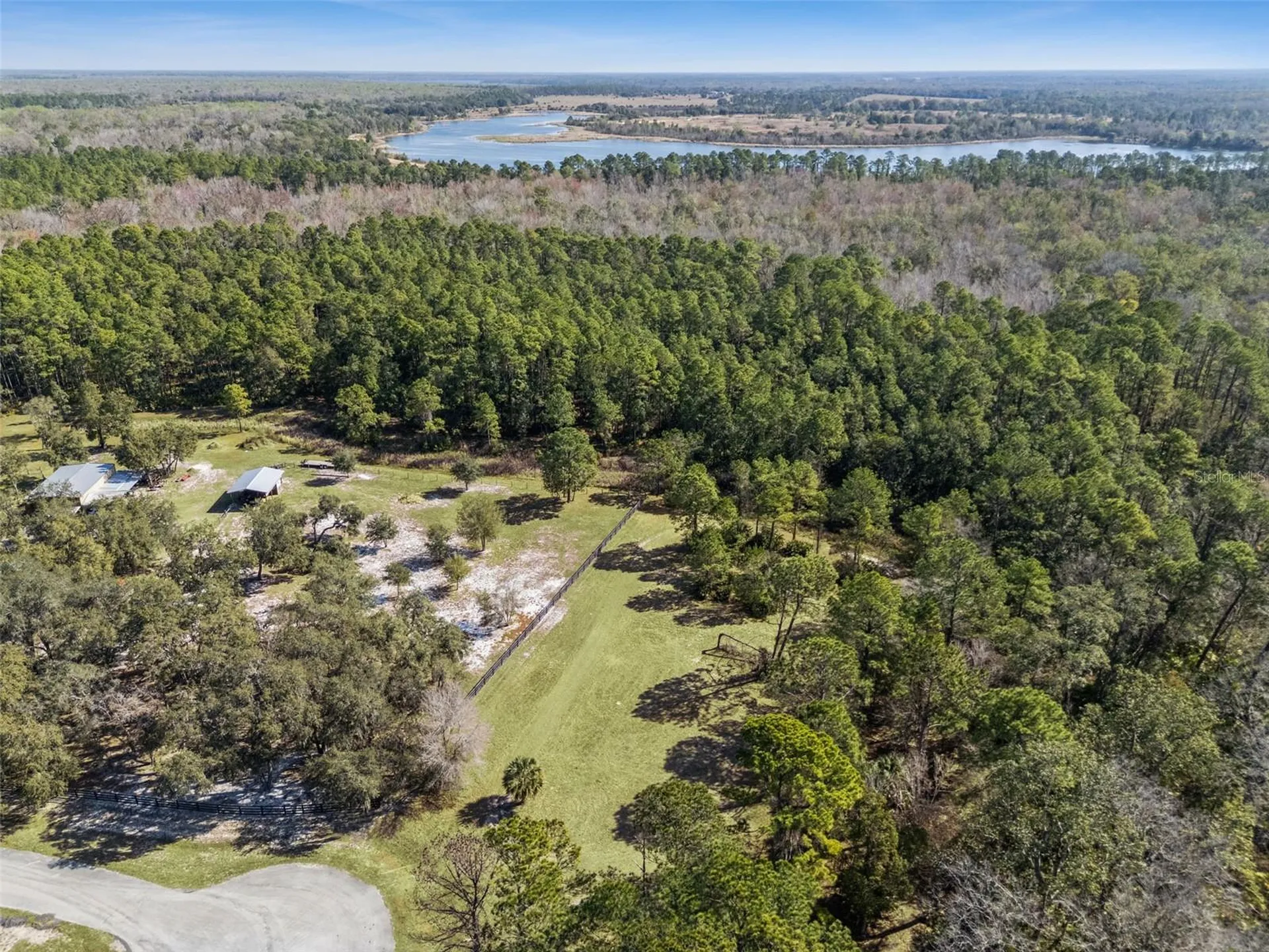 22271 Deer Park Avenue Eustis FL 32736