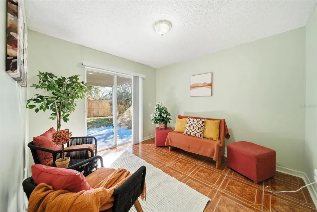 6336 Ruthie Drive Orlando FL 32818