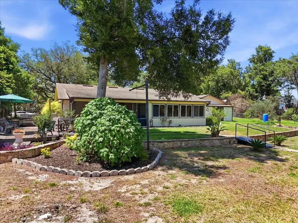 64 Pine Forest Drive Haines City FL 33844