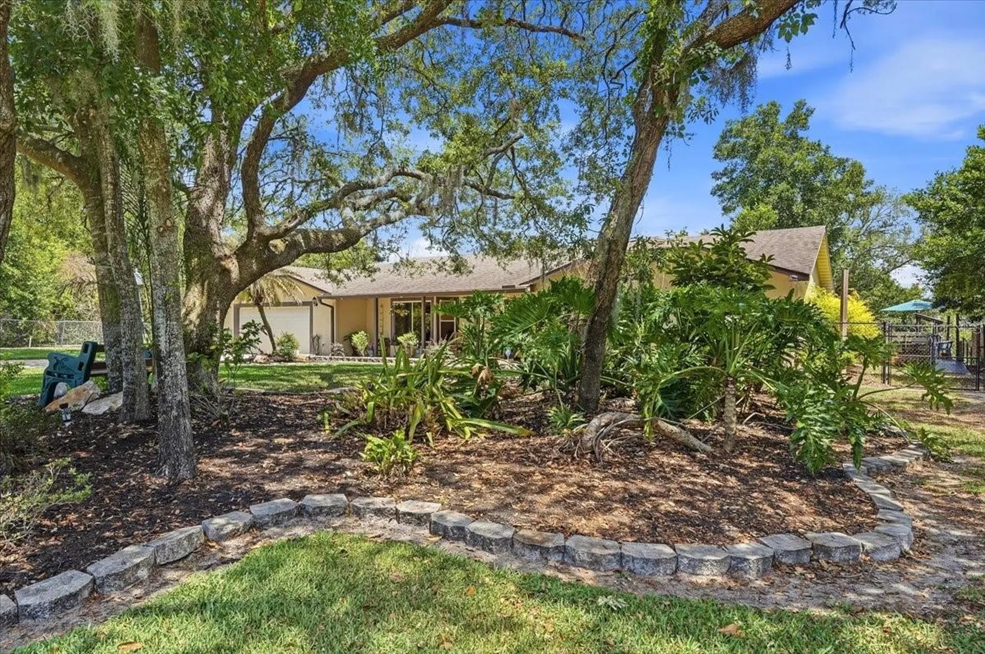 64 Pine Forest Drive Haines City FL 33844