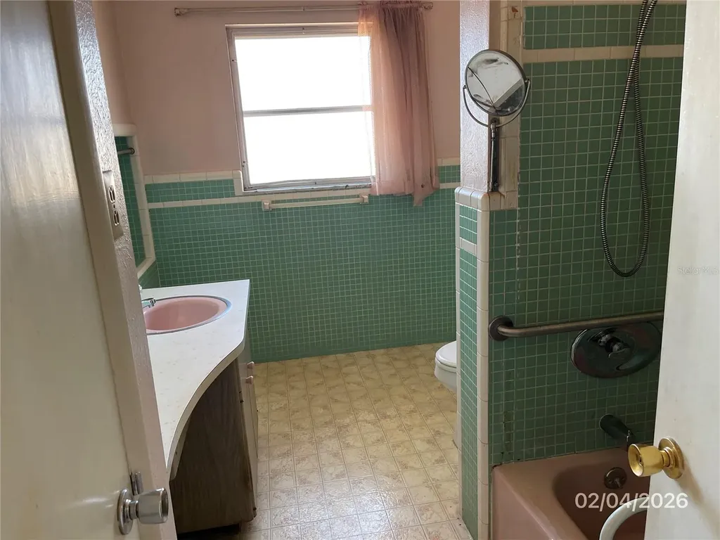 1708 Cambridge Drive Venice FL 34293