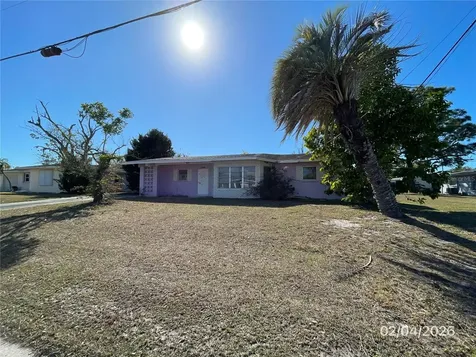 1708 Cambridge Drive Venice FL 34293
