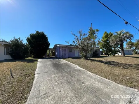 1708 Cambridge Drive Venice FL 34293