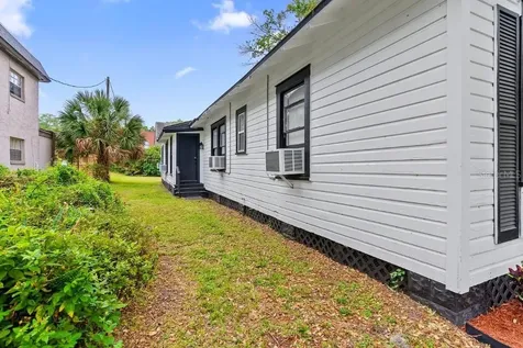 412 E Harwood Street Orlando FL 32803