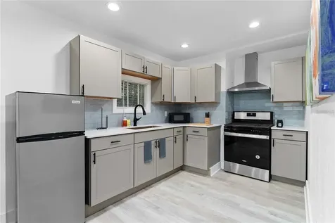 412 E Harwood Street Orlando FL 32803