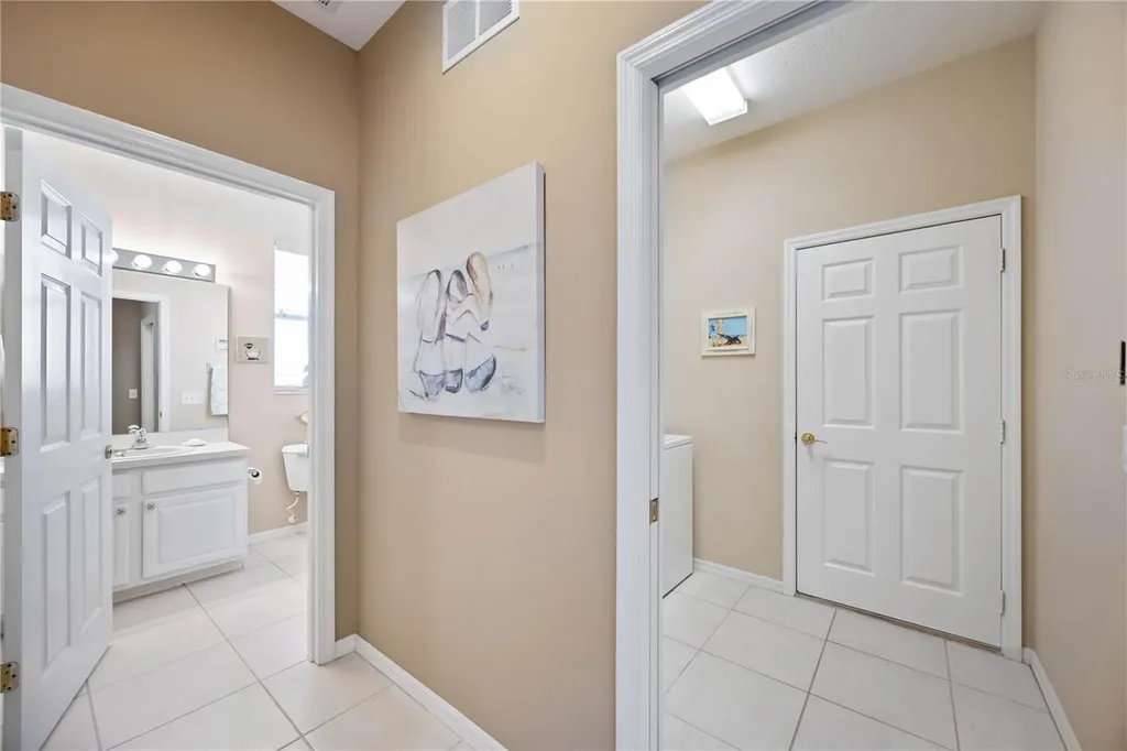 4040 Cascade Falls Drive Sarasota FL 34243