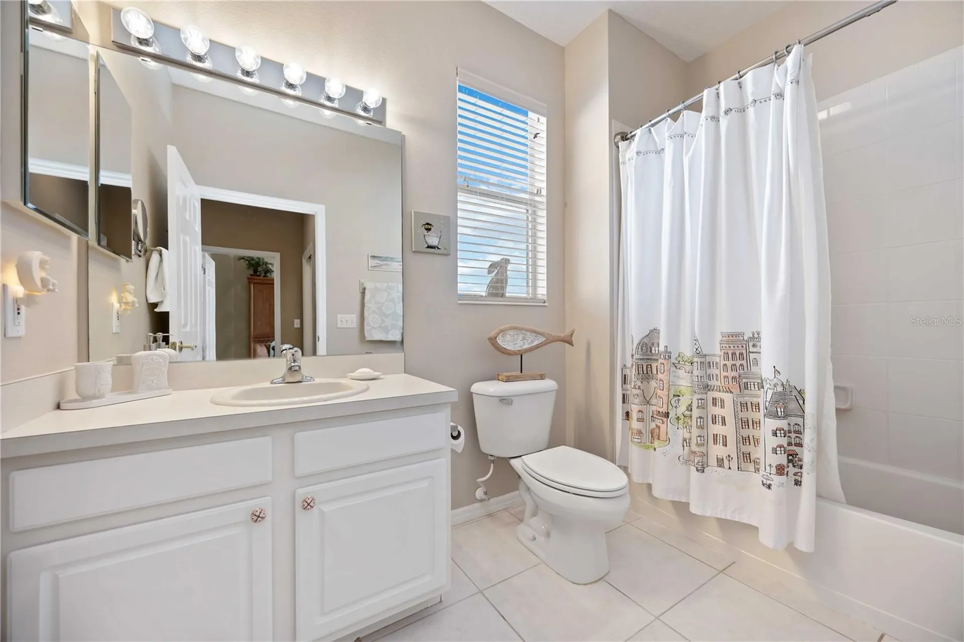 4040 Cascade Falls Drive Sarasota FL 34243