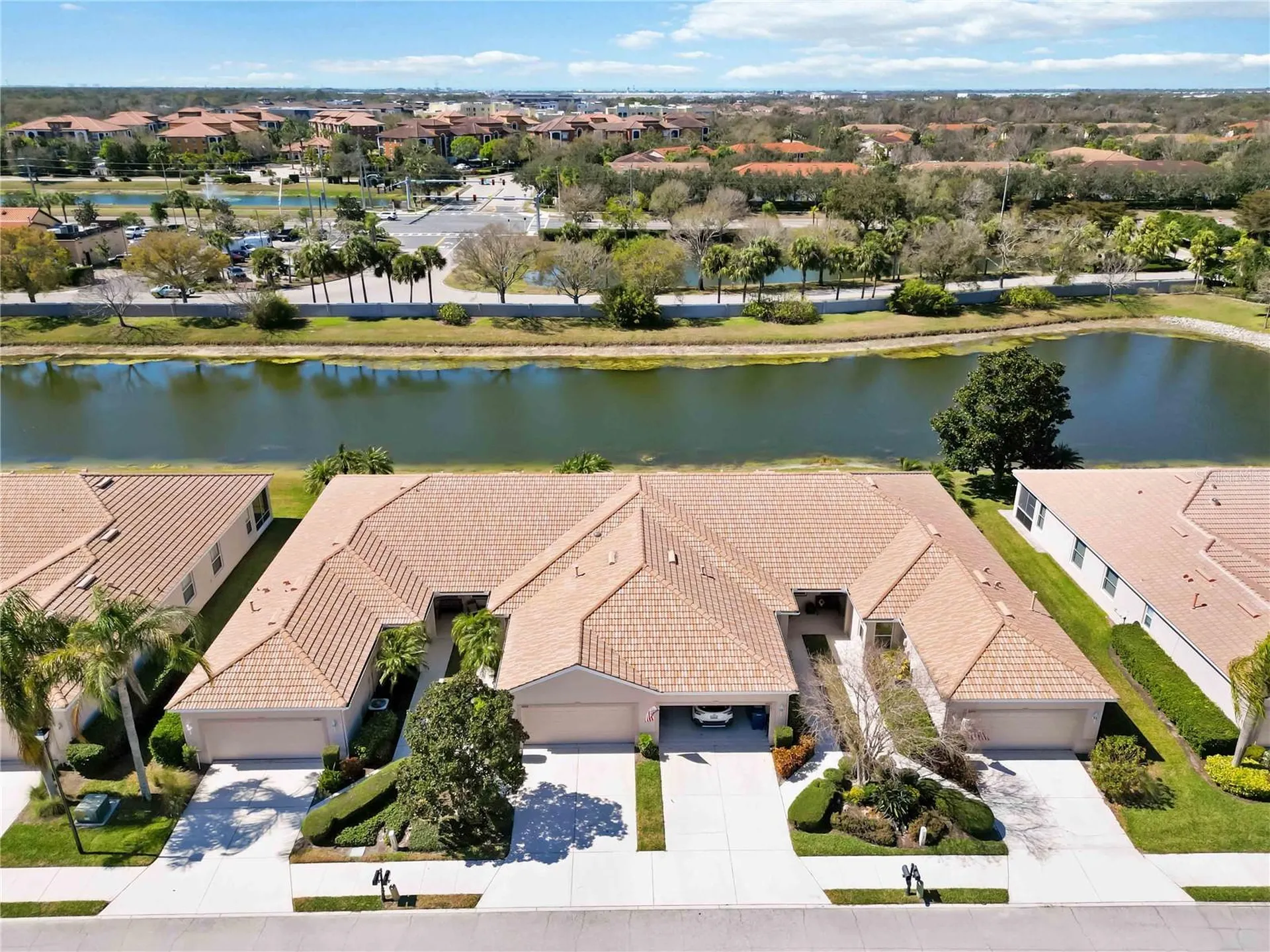 4040 Cascade Falls Drive Sarasota FL 34243