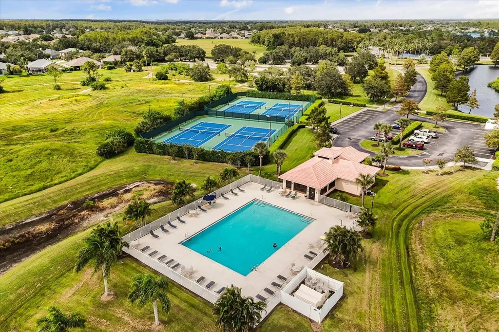 106 Winghurst Boulevard Orlando FL 32828
