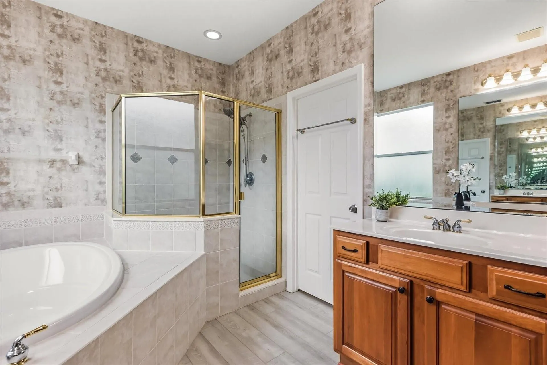 106 Winghurst Boulevard Orlando FL 32828