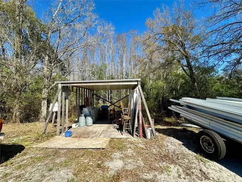 7536 Moffitt Road Land O Lakes FL 34638