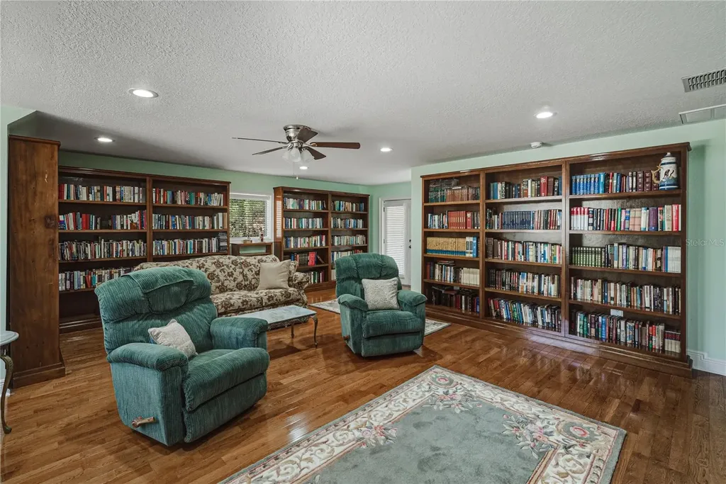 3515 Gallagher Road Dover FL 33527