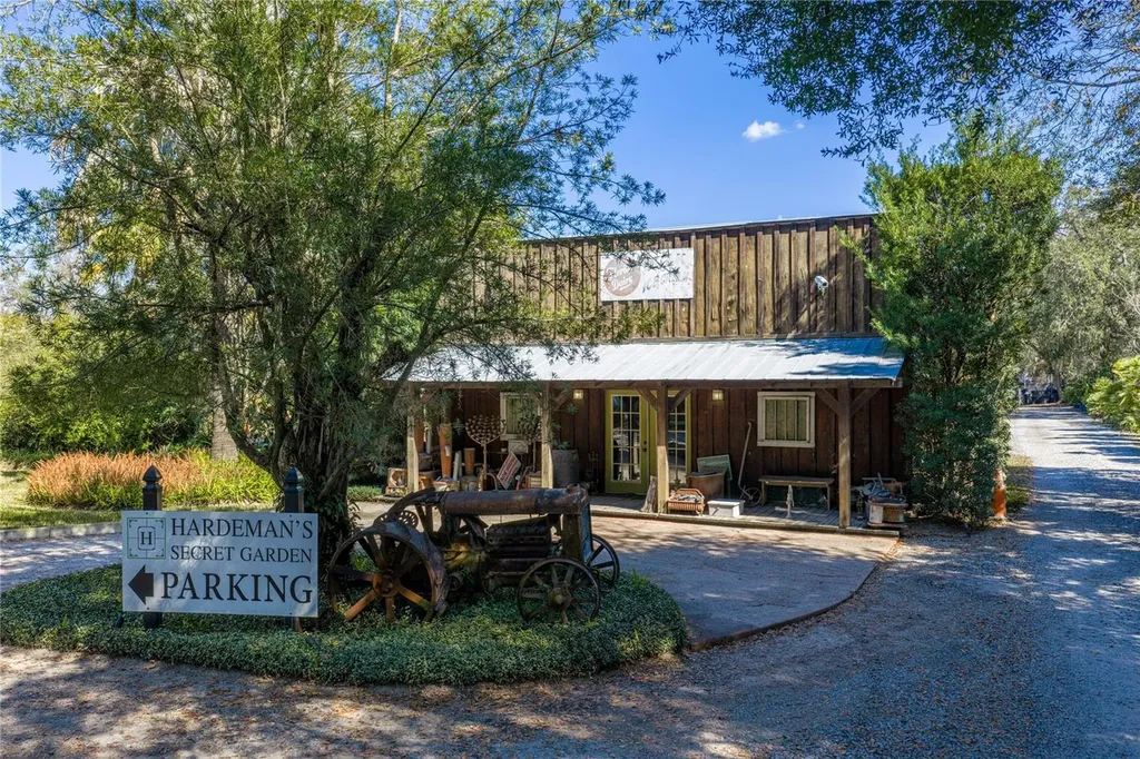 3515 Gallagher Road Dover FL 33527