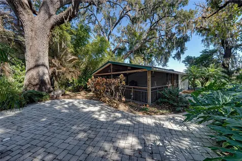 3515 Gallagher Road Dover FL 33527