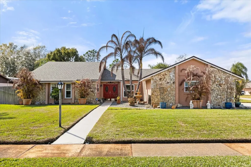 1534 Perez Orlando FL 32825