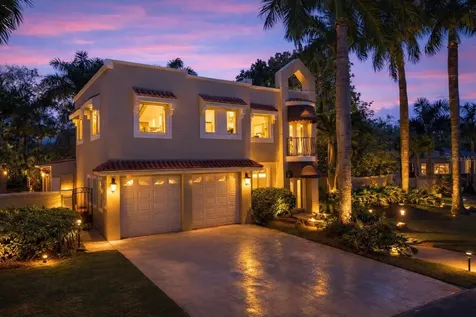 A4 Haciendas El Molino Paseo Madrid Street Vega Alta PR 00692