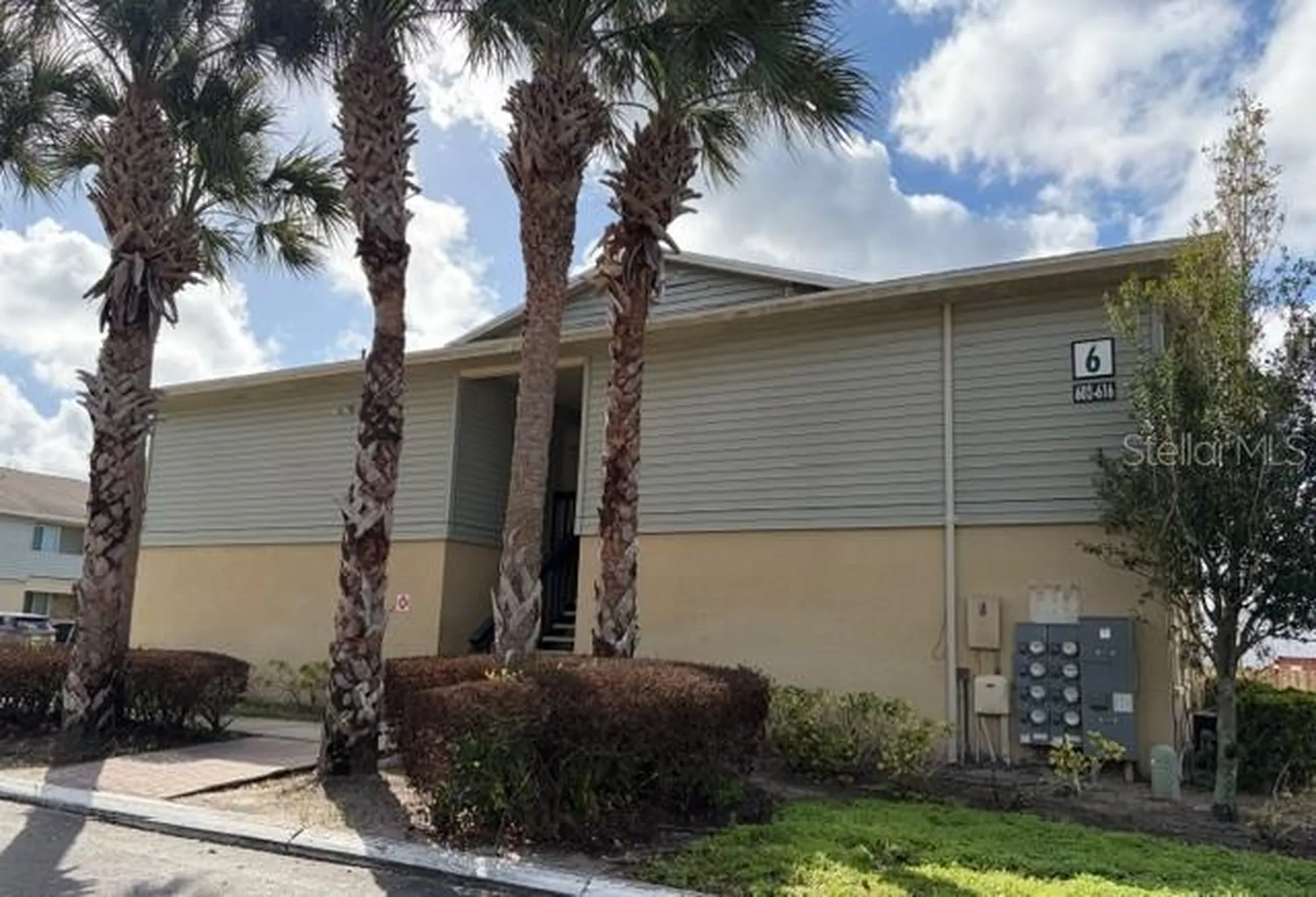 616 Golden Raintree Place Brandon FL 33510