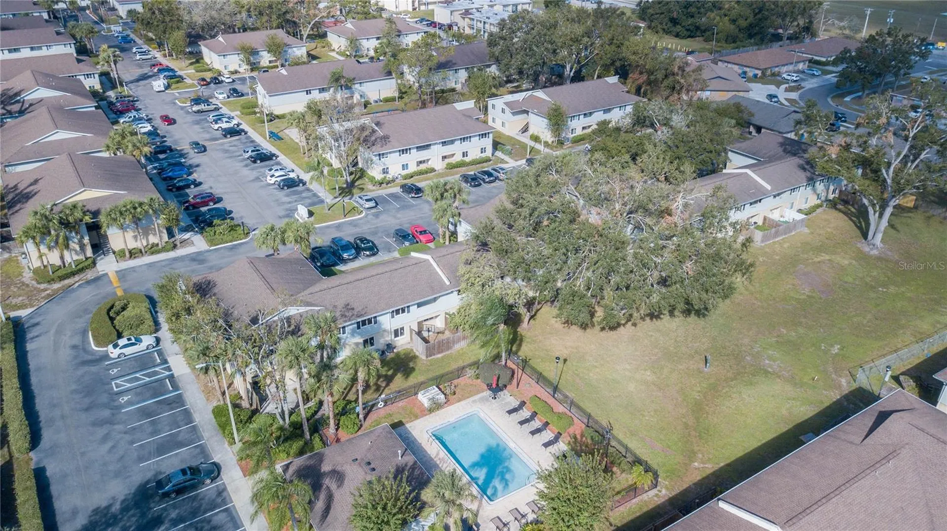 616 Golden Raintree Place Brandon FL 33510