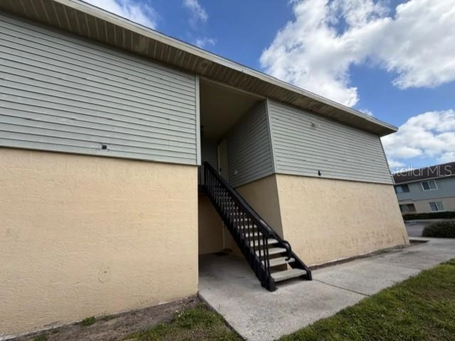 616 Golden Raintree Place Brandon FL 33510