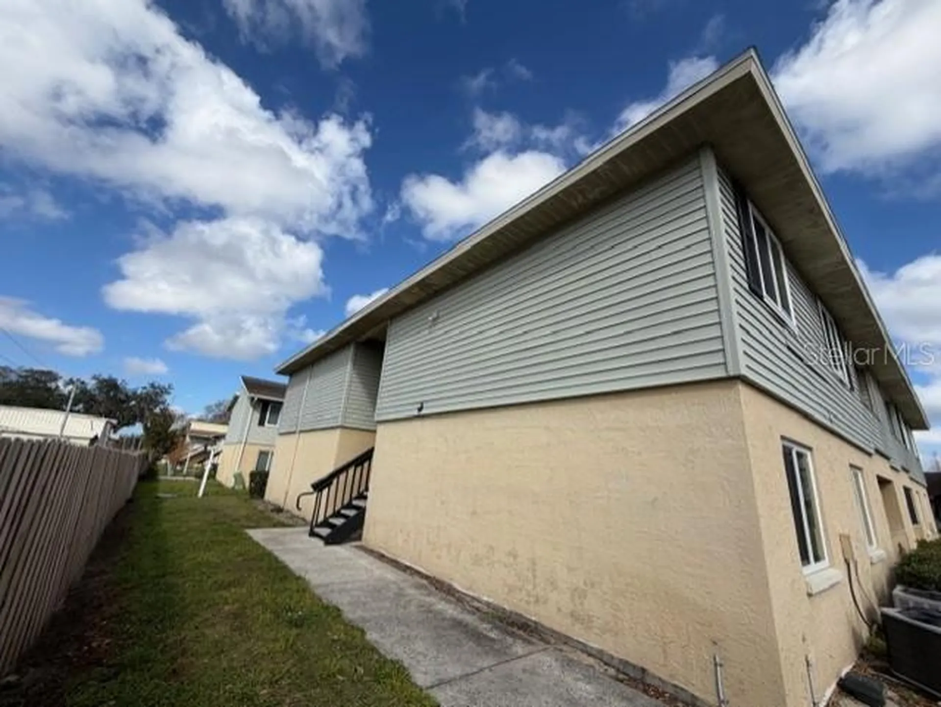 616 Golden Raintree Place Brandon FL 33510