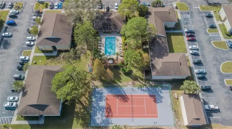 616 Golden Raintree Place Brandon FL 33510