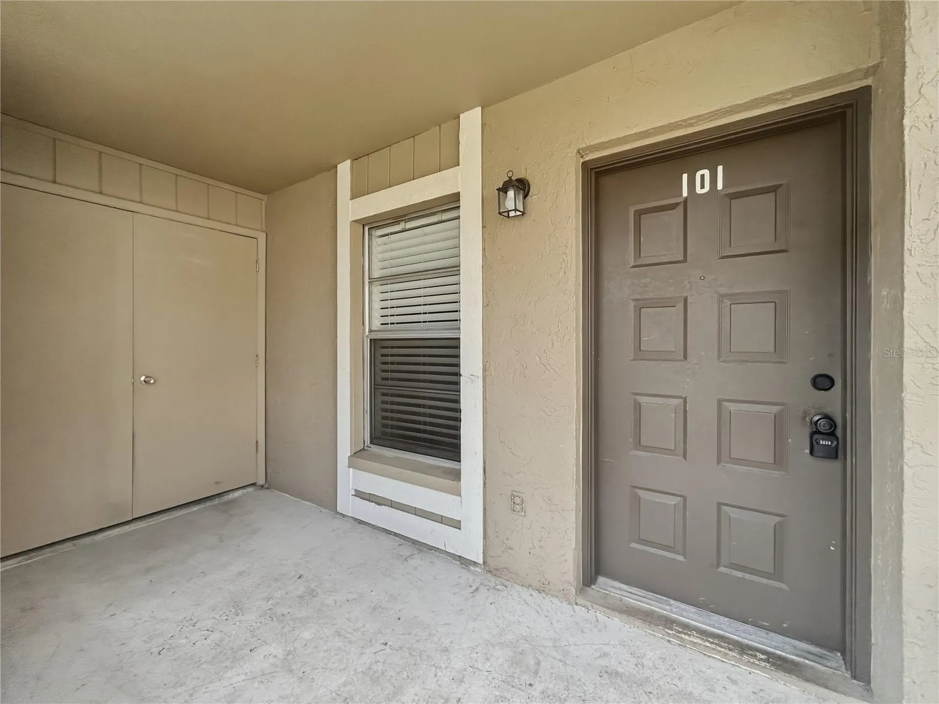 14324 Hanging Moss Circle Tampa FL 33613