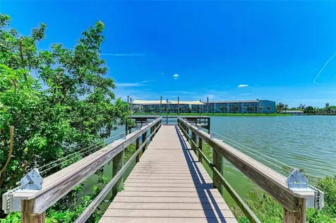 3502 Lake Bayshore Drive Bradenton FL 34205