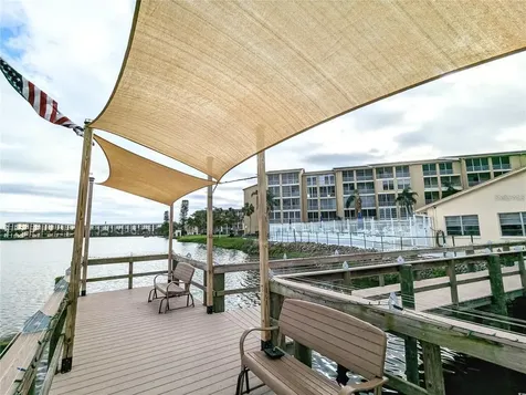 3502 Lake Bayshore Drive Bradenton FL 34205